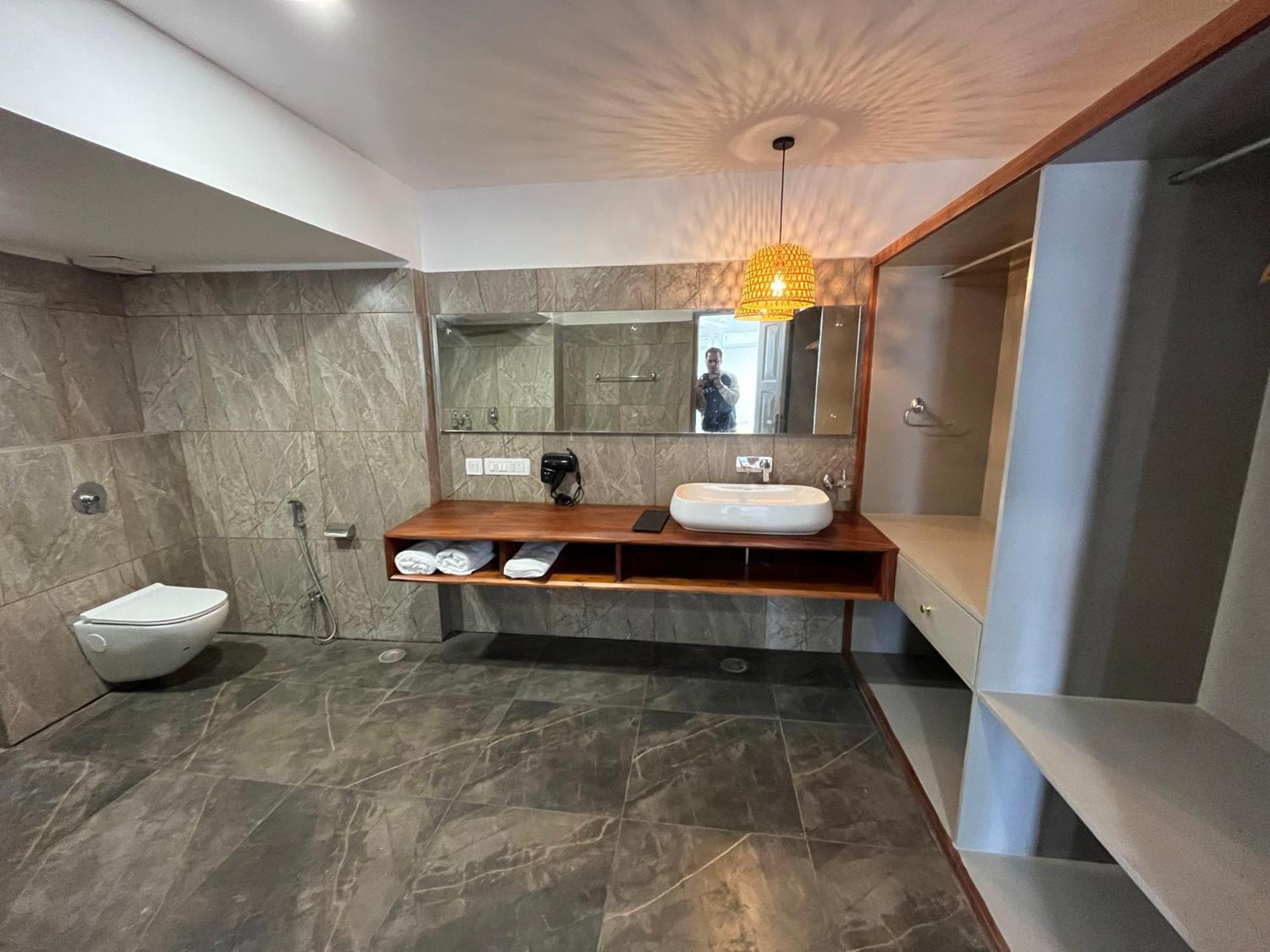 Nkaasa Hotel Personal Suites Raxaul Ngoại thất bức ảnh
